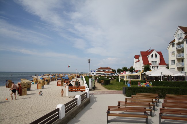 Blick - Höhe Musikmuschel -auf den Kurstrand