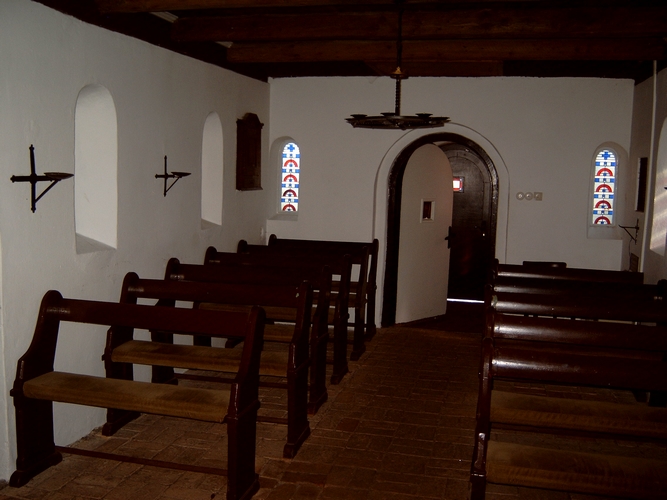 Blick ins Innere der Waldkapelle